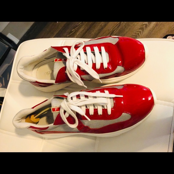 Prada size 11 (12US) patent red leather - Picture 5 of 5